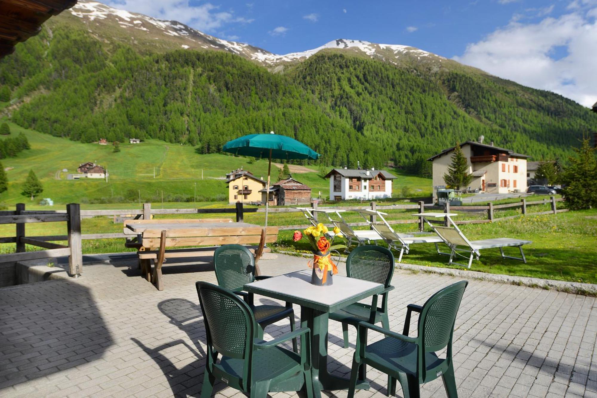 Residence Le Cascate Livigno Kültér fotó