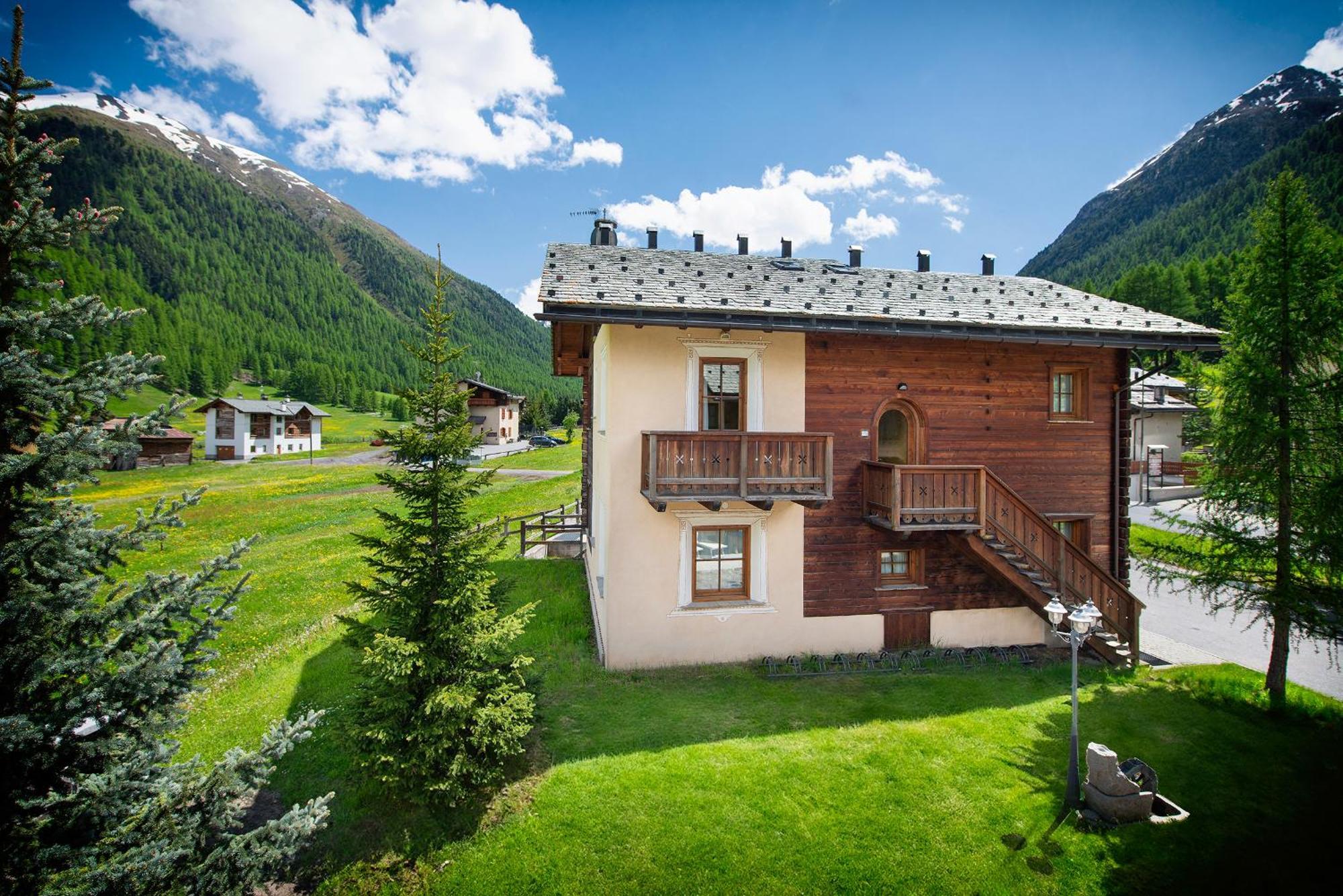 Residence Le Cascate Livigno Kültér fotó